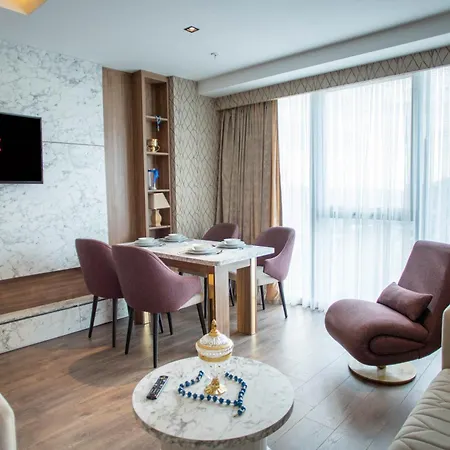 Superb Modern And Comfortable Flat In Apartamento *